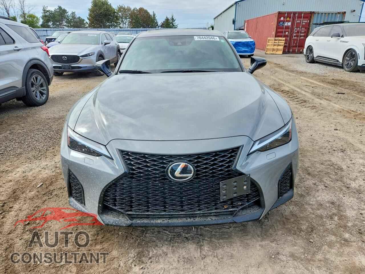 LEXUS IS 2025 - JTHGZ1E24S5038467
