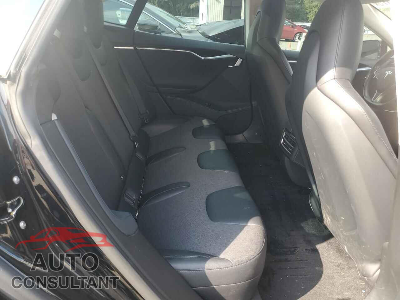 TESLA MODEL S 2015 - 5YJSA1E20FF107663