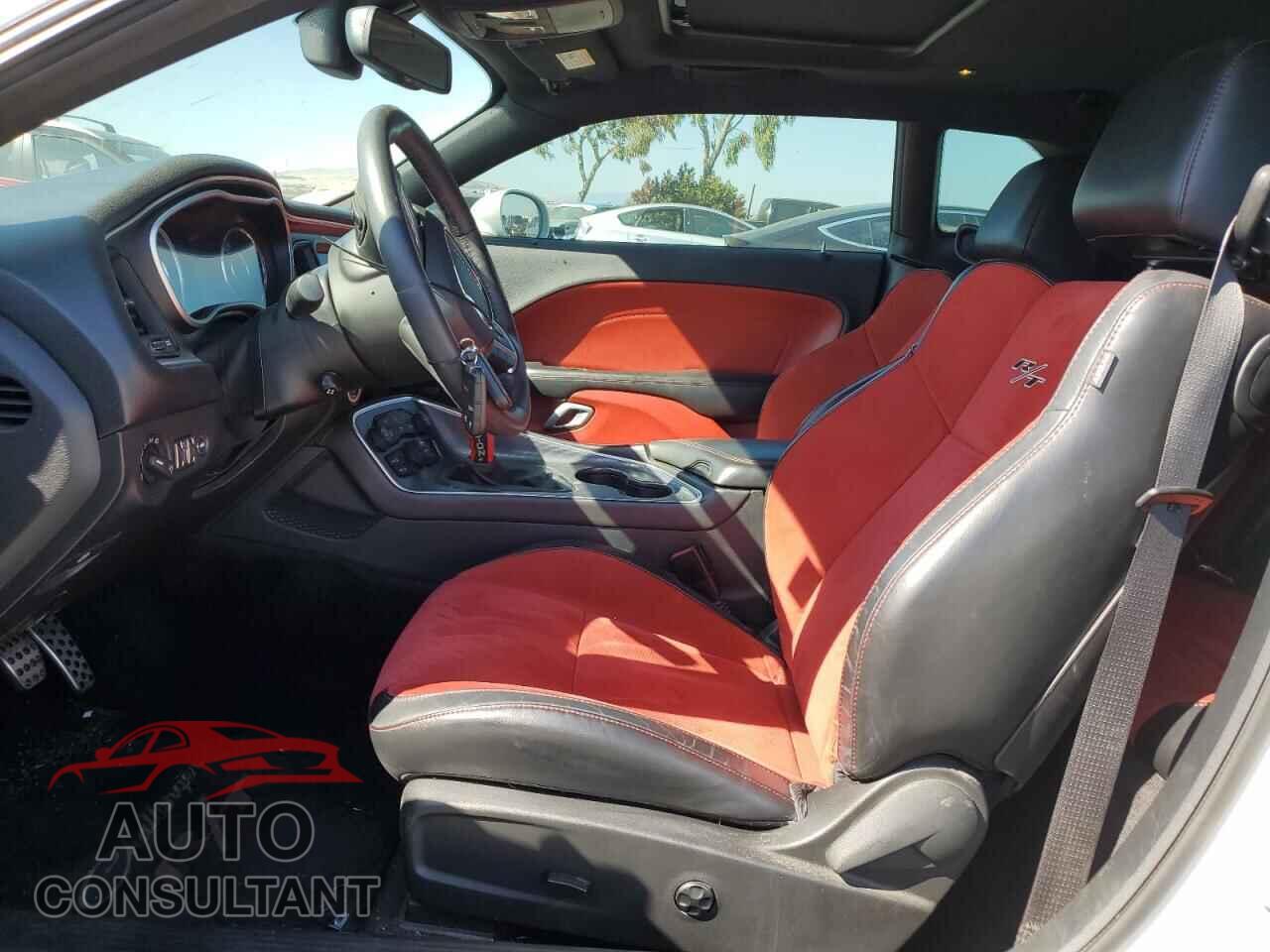 DODGE CHALLENGER 2015 - 2C3CDZBT0FH805292