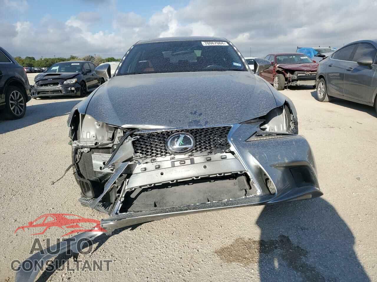 LEXUS IS 2016 - JTHBA1D27G5027814