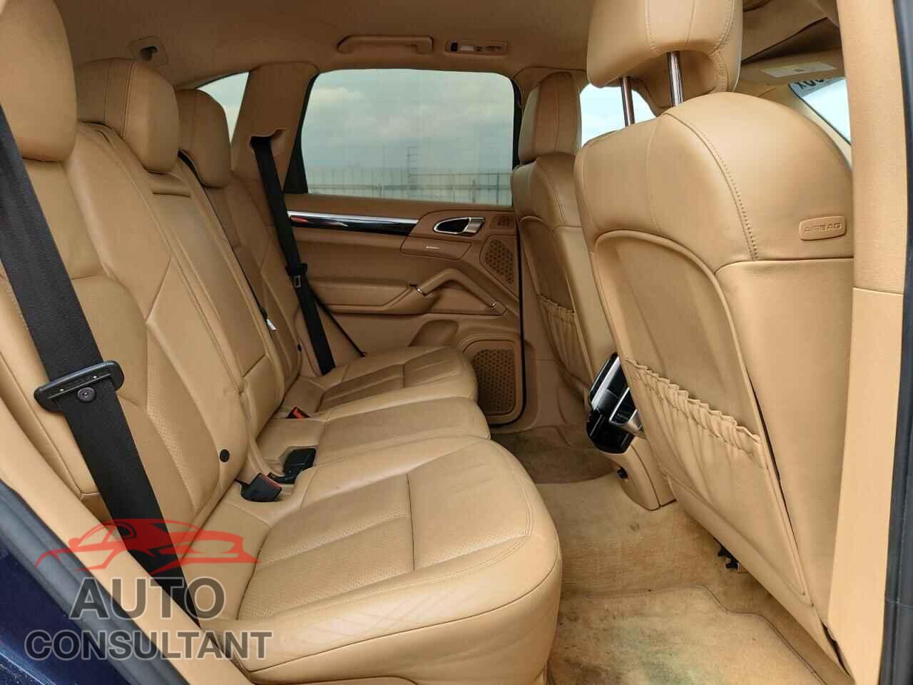 PORSCHE CAYENNE 2011 - WP1AB2A21BLA42641