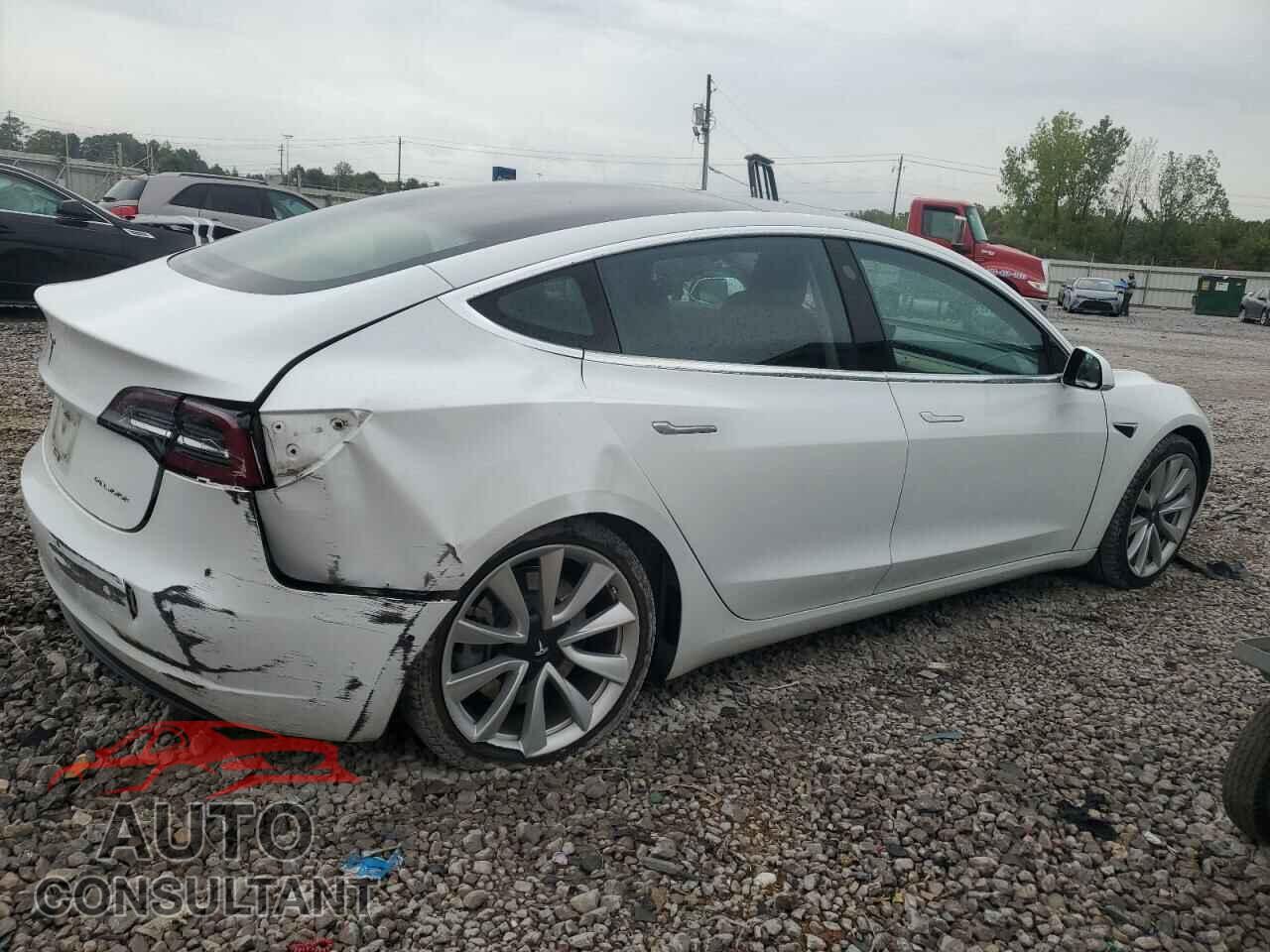 TESLA MODEL 3 2018 - 5YJ3E1EB2JF134428