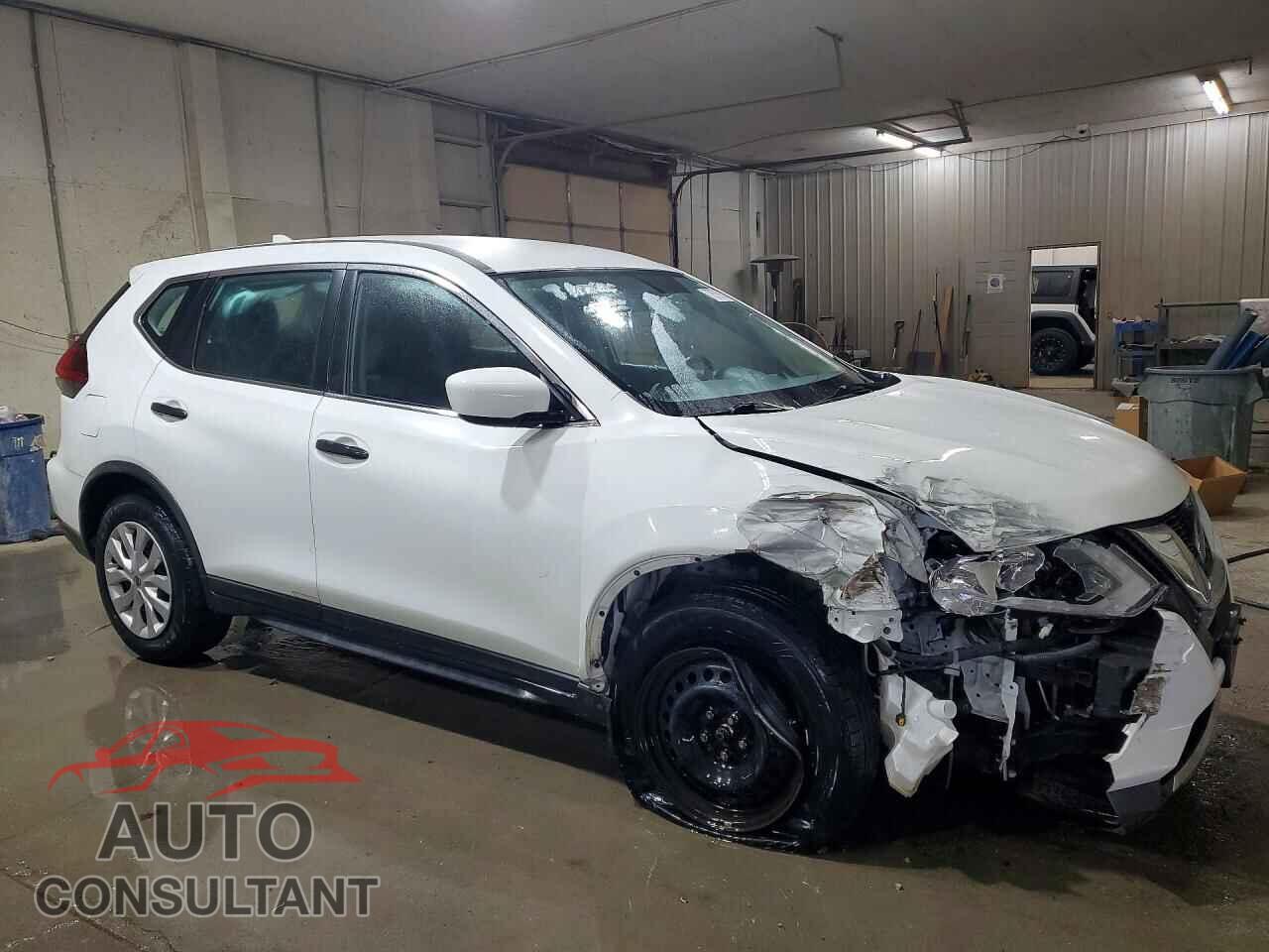 NISSAN ROGUE 2018 - KNMAT2MT0JP606497
