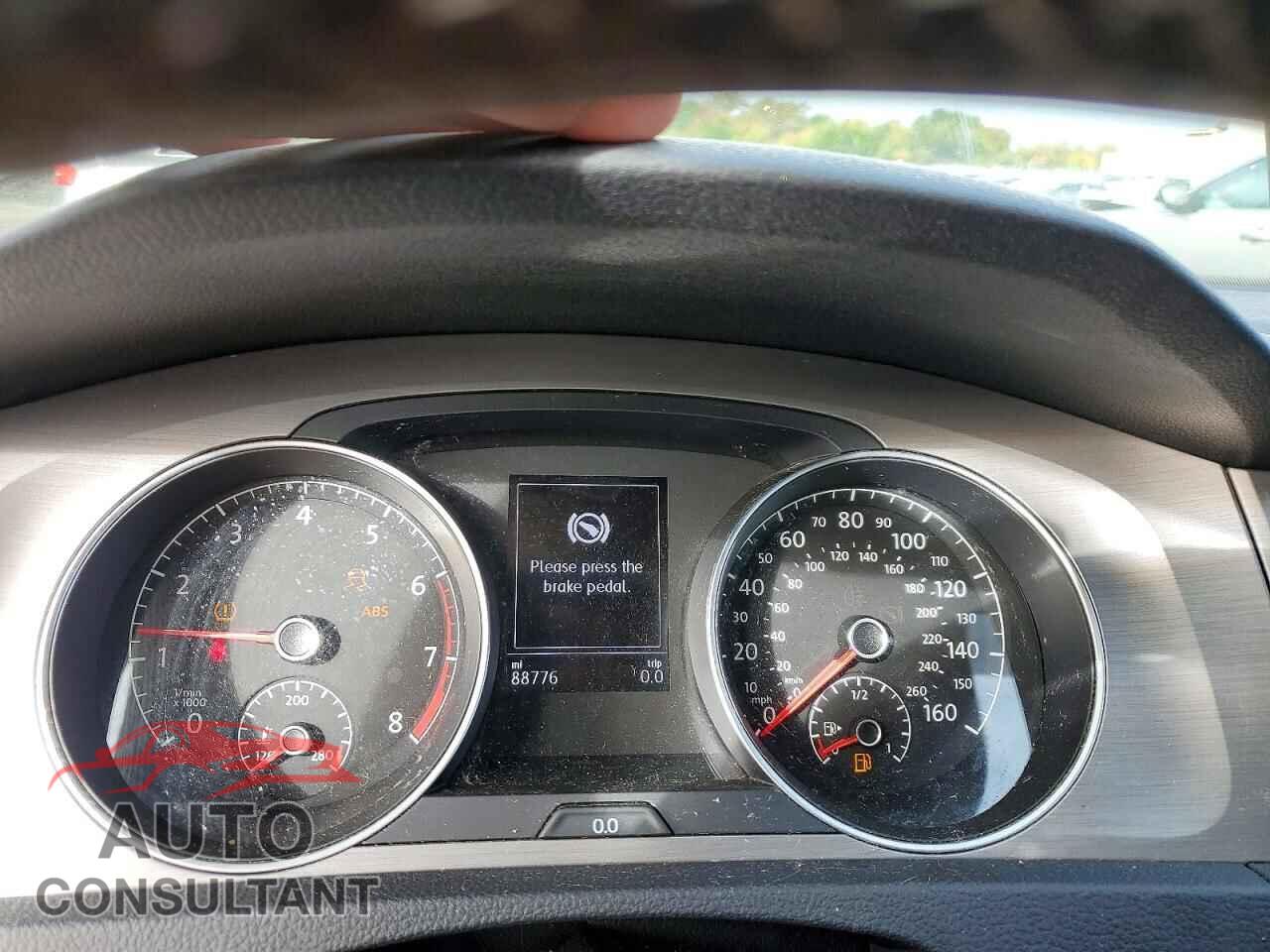 VOLKSWAGEN GOLF 2017 - 3VW017AU5HM512656