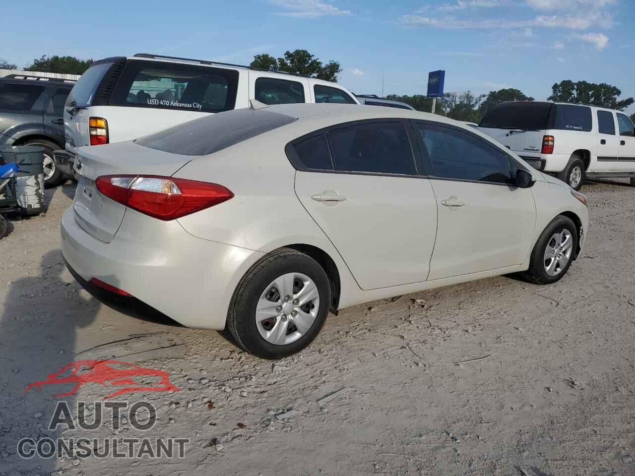 KIA FORTE 2015 - KNAFK4A65F5259025