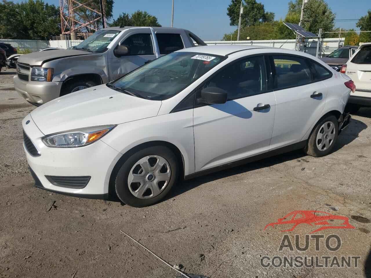 FORD FOCUS 2018 - 1FADP3E23JL221428