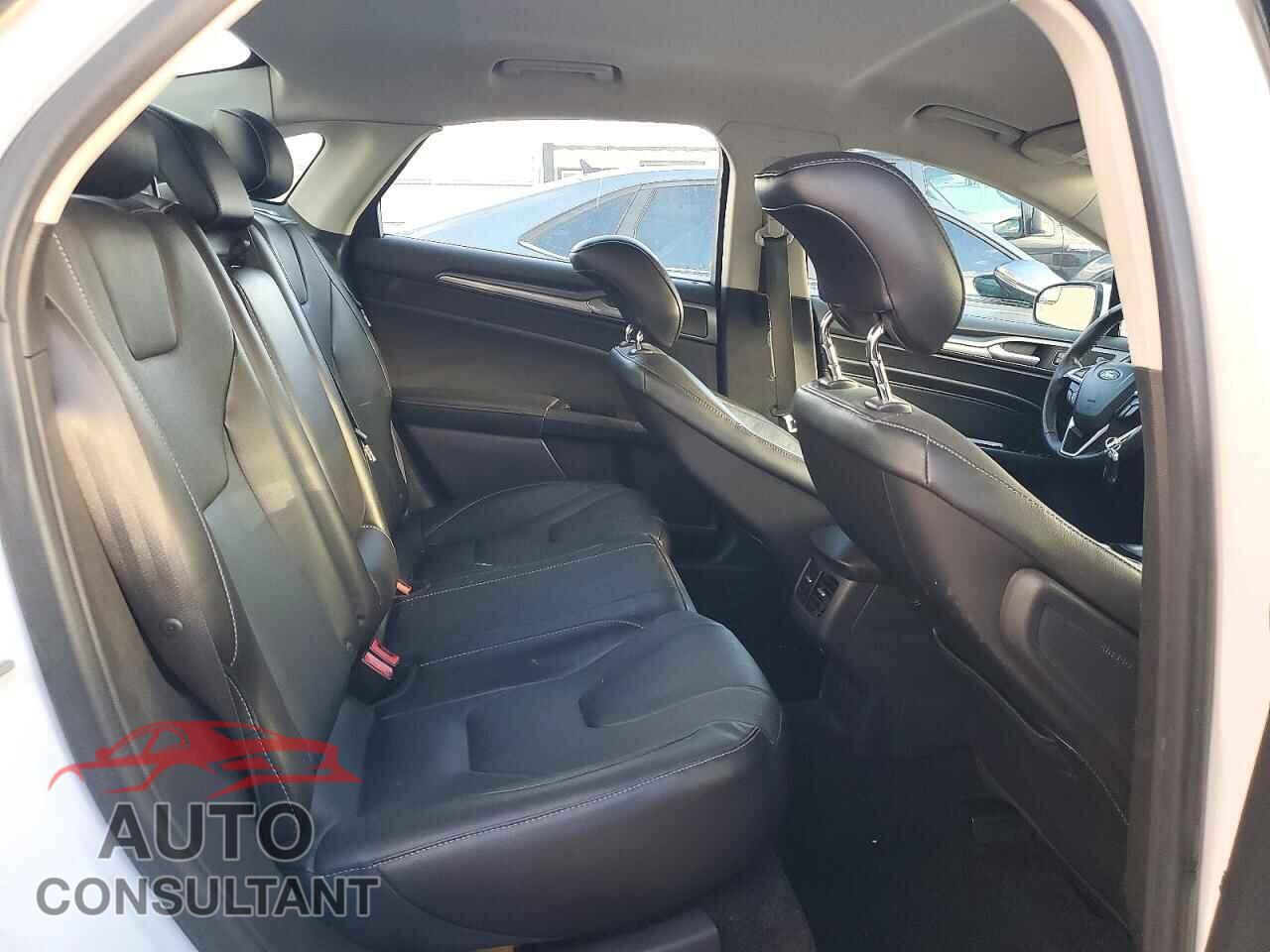 FORD FUSION 2014 - 3FA6P0D92ER307259