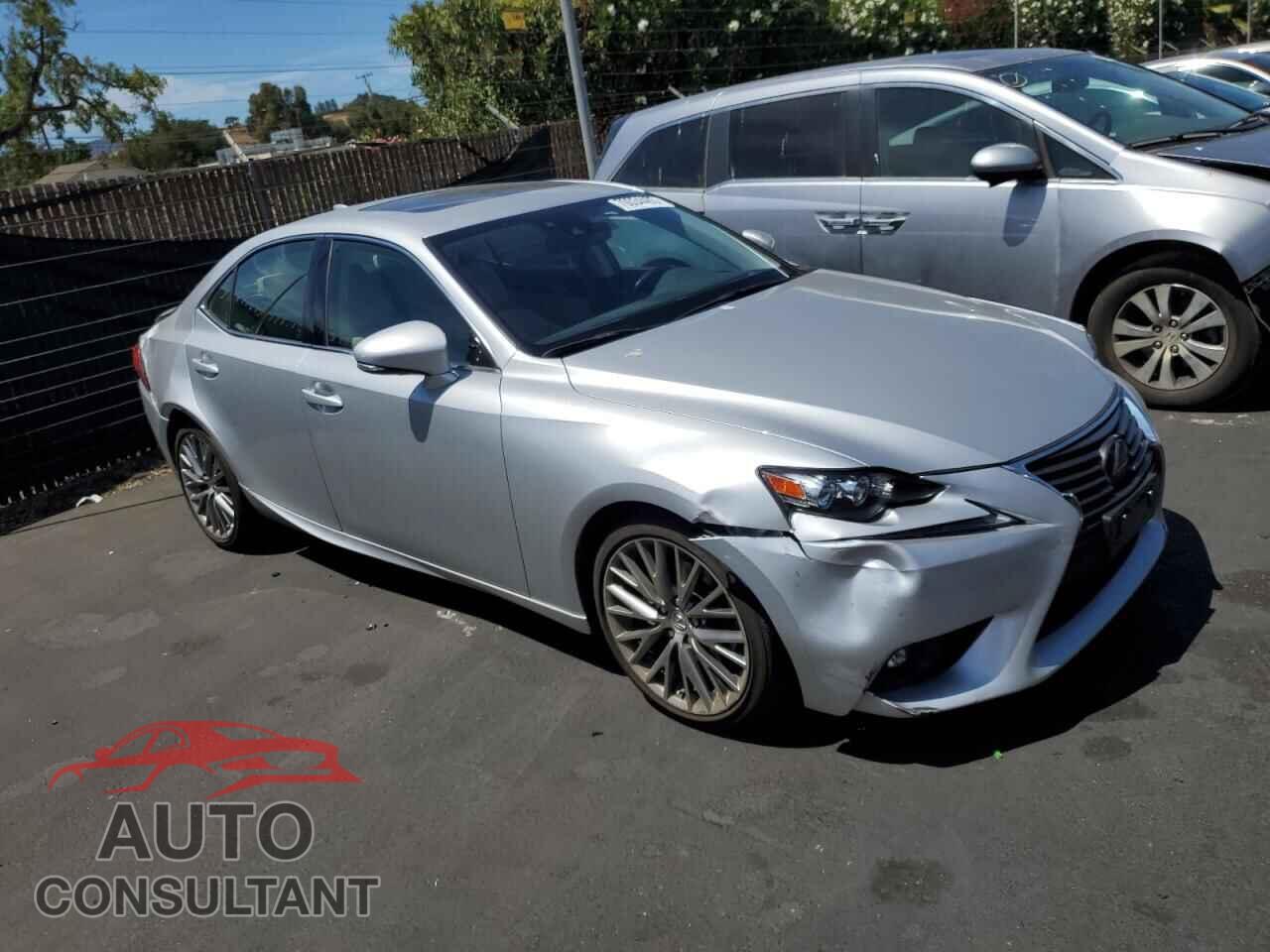LEXUS IS 2015 - JTHBF1D26F5082173