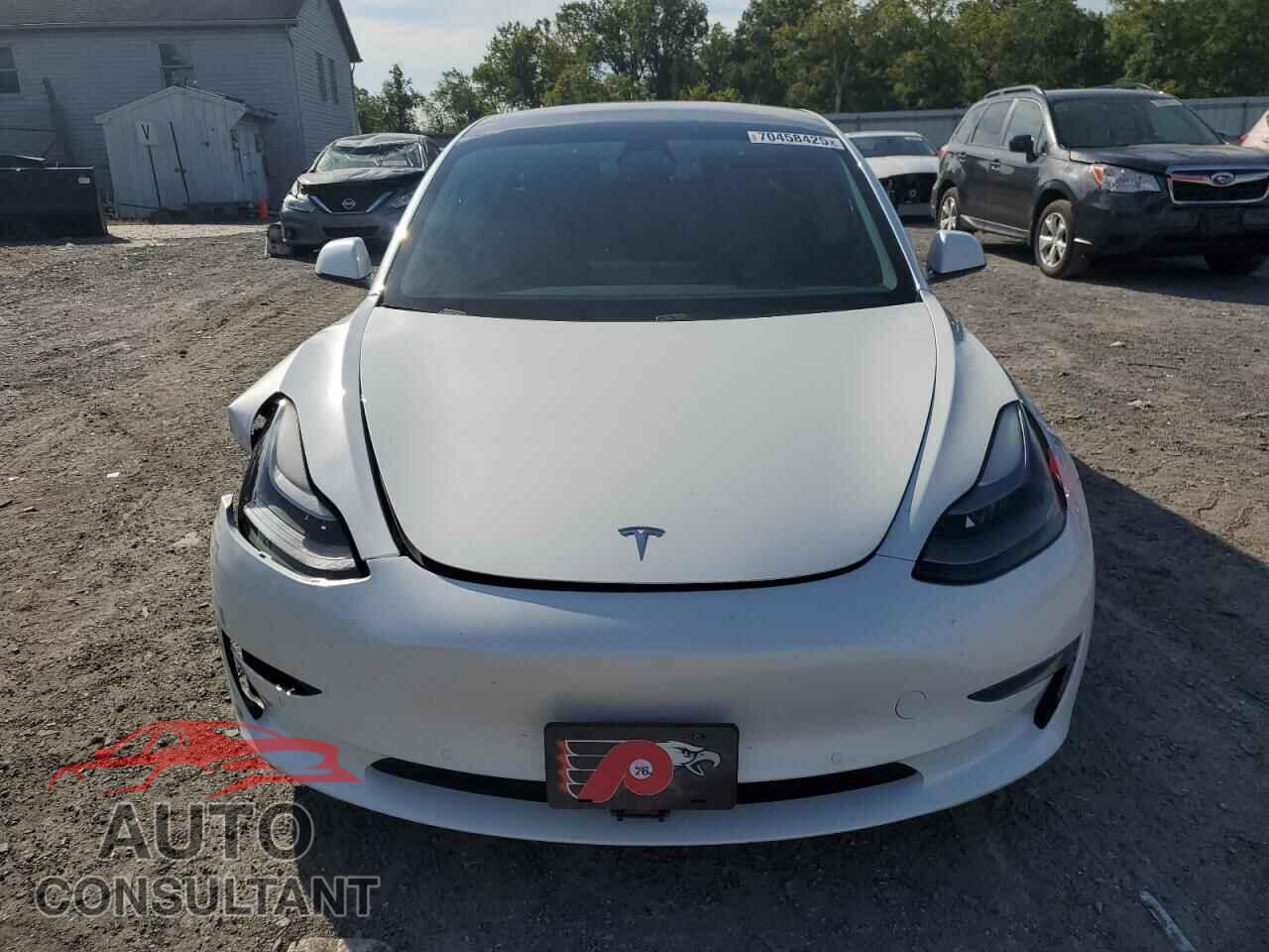 TESLA MODEL 3 2021 - 5YJ3E1EC4MF025529