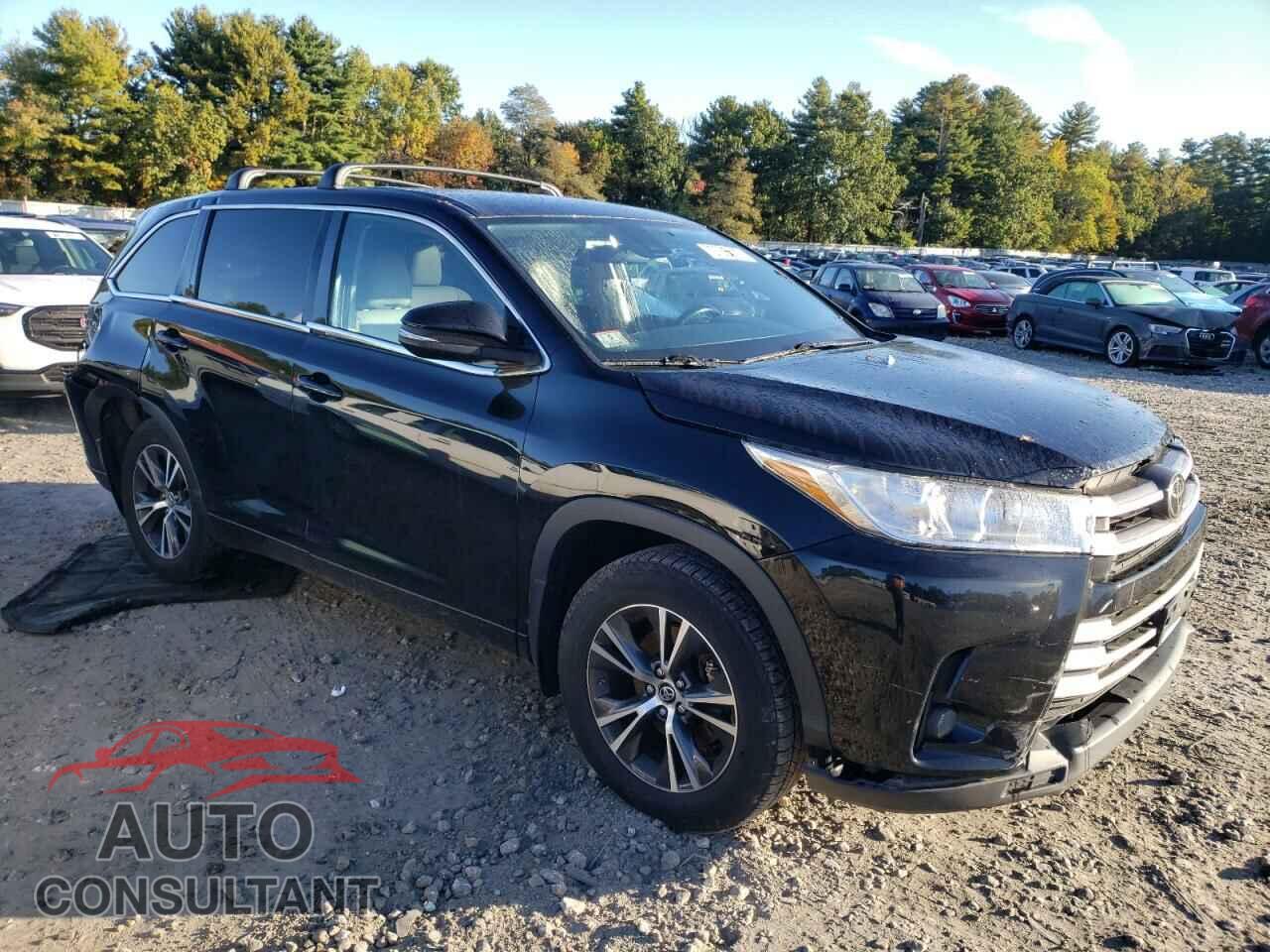 TOYOTA HIGHLANDER 2018 - 5TDBZRFH2JS894209