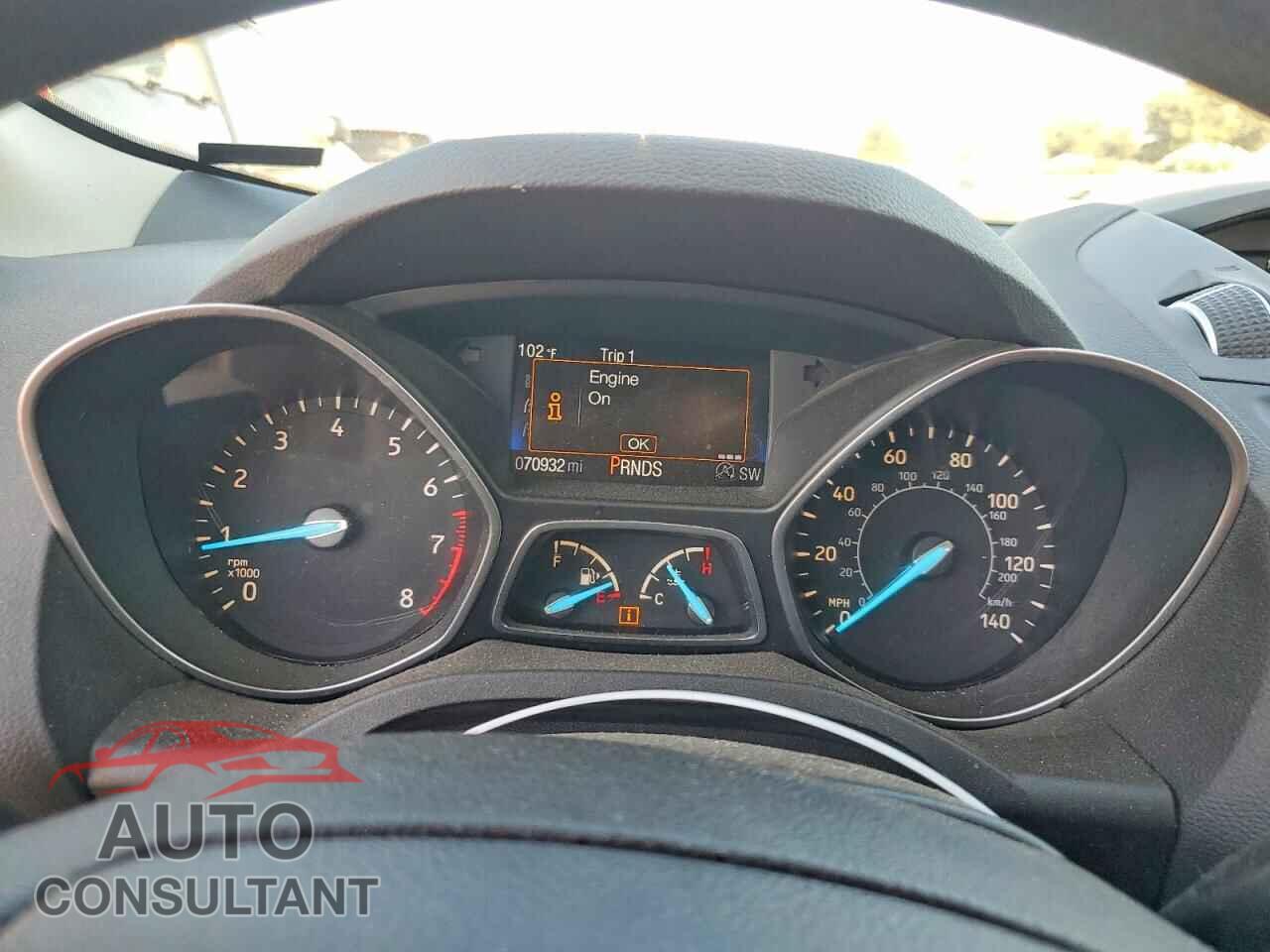 FORD ESCAPE 2017 - 1FMCU0GDXHUC09773
