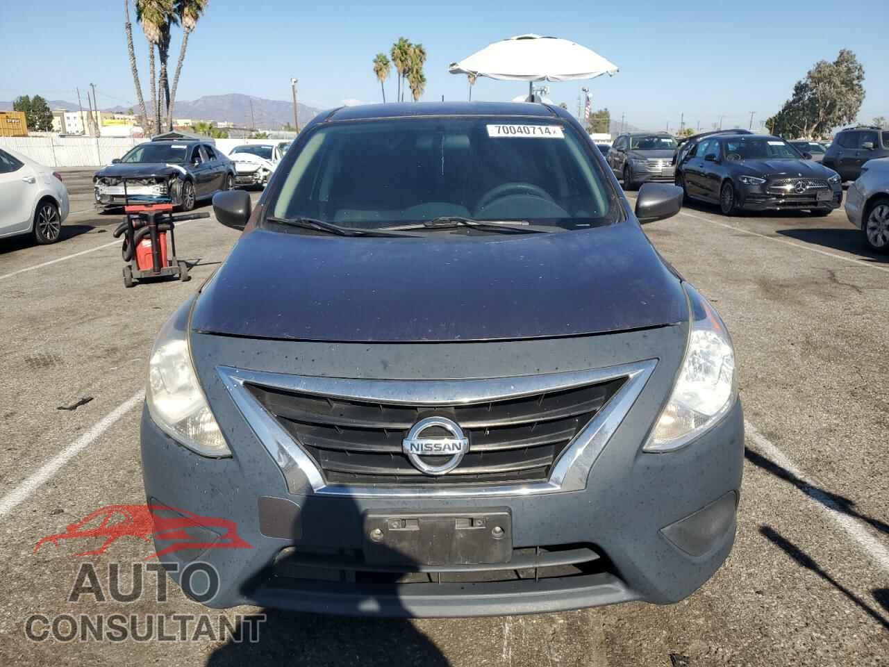NISSAN VERSA 2017 - 3N1CN7AP3HL898789