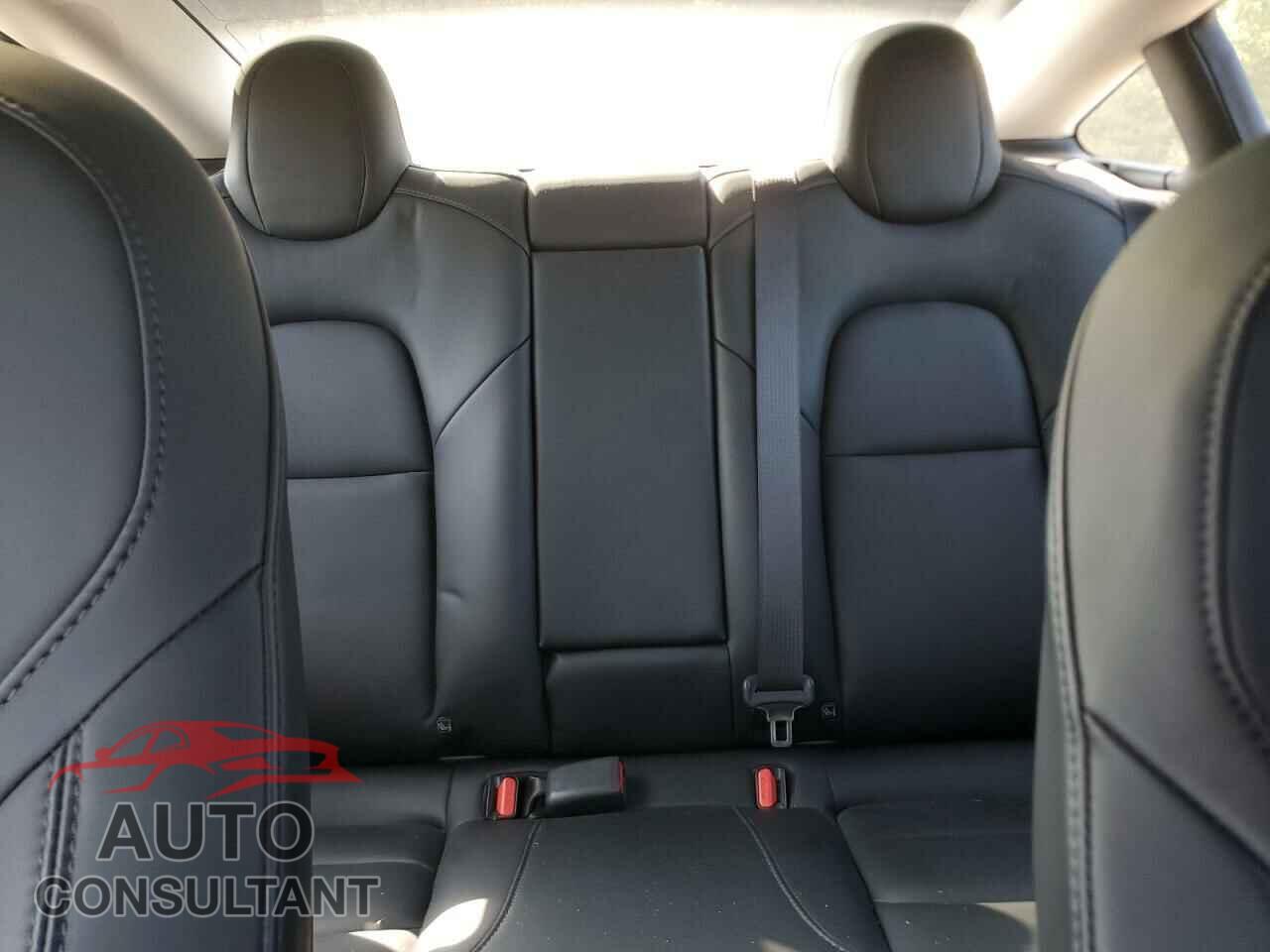 TESLA MODEL 3 2020 - 5YJ3E1EB9LF782934
