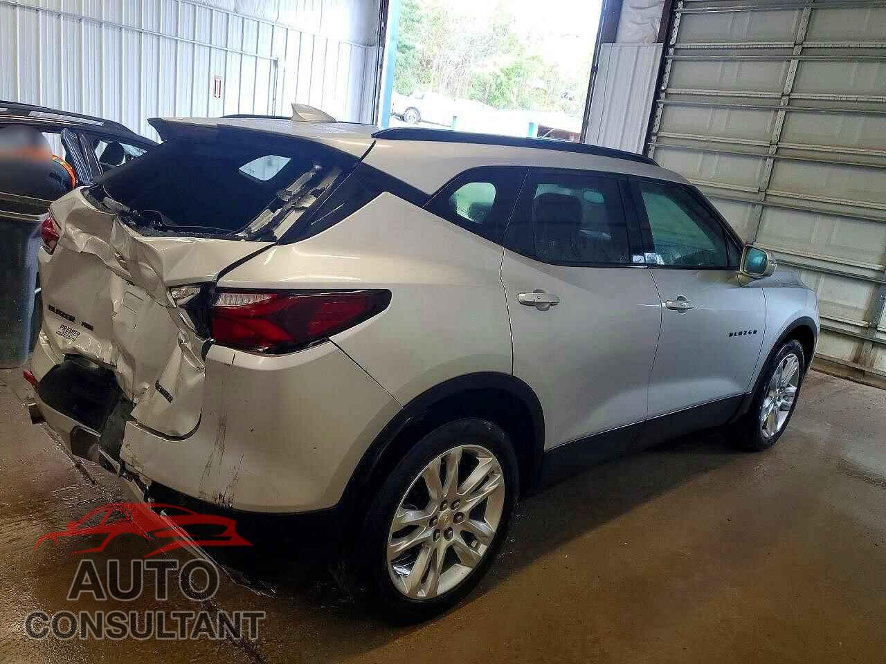 CHEVROLET BLAZER 2020 - 3GNKBJRS3LS599963