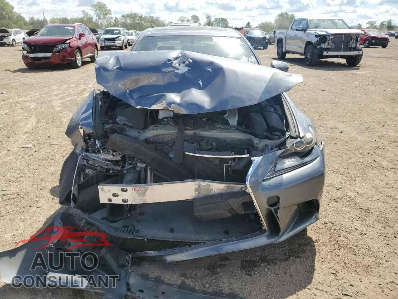 LEXUS IS 2015 - JTHCE1D24F5006507