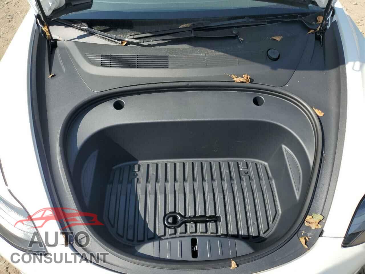TESLA MODEL 3 2023 - 5YJ3E1EC7PF604759