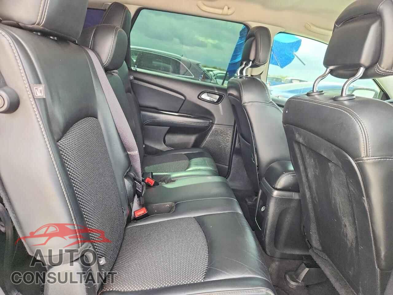 DODGE JOURNEY 2017 - 3C4PDCGB9HT637513