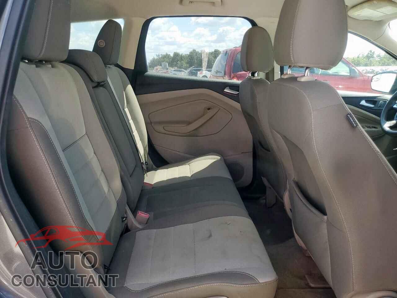 FORD ESCAPE 2014 - 1FMCU0GX7EUA61636
