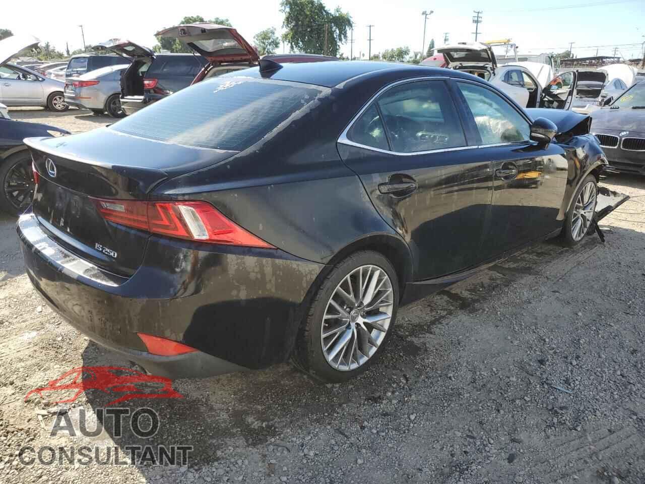 LEXUS IS 2015 - JTHBF1D29F5050902