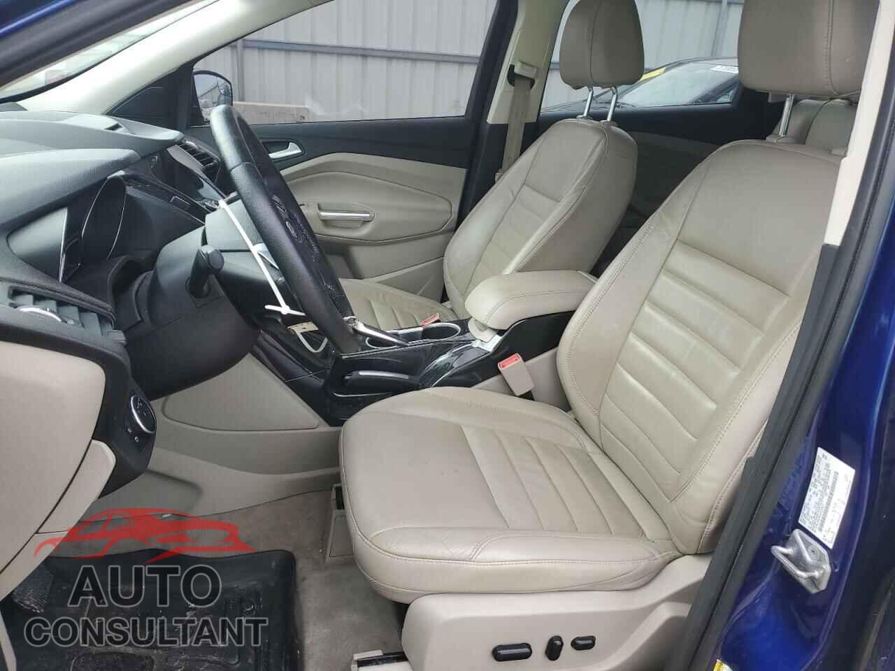 FORD ESCAPE 2016 - 1FMCU9JX8GUC58511