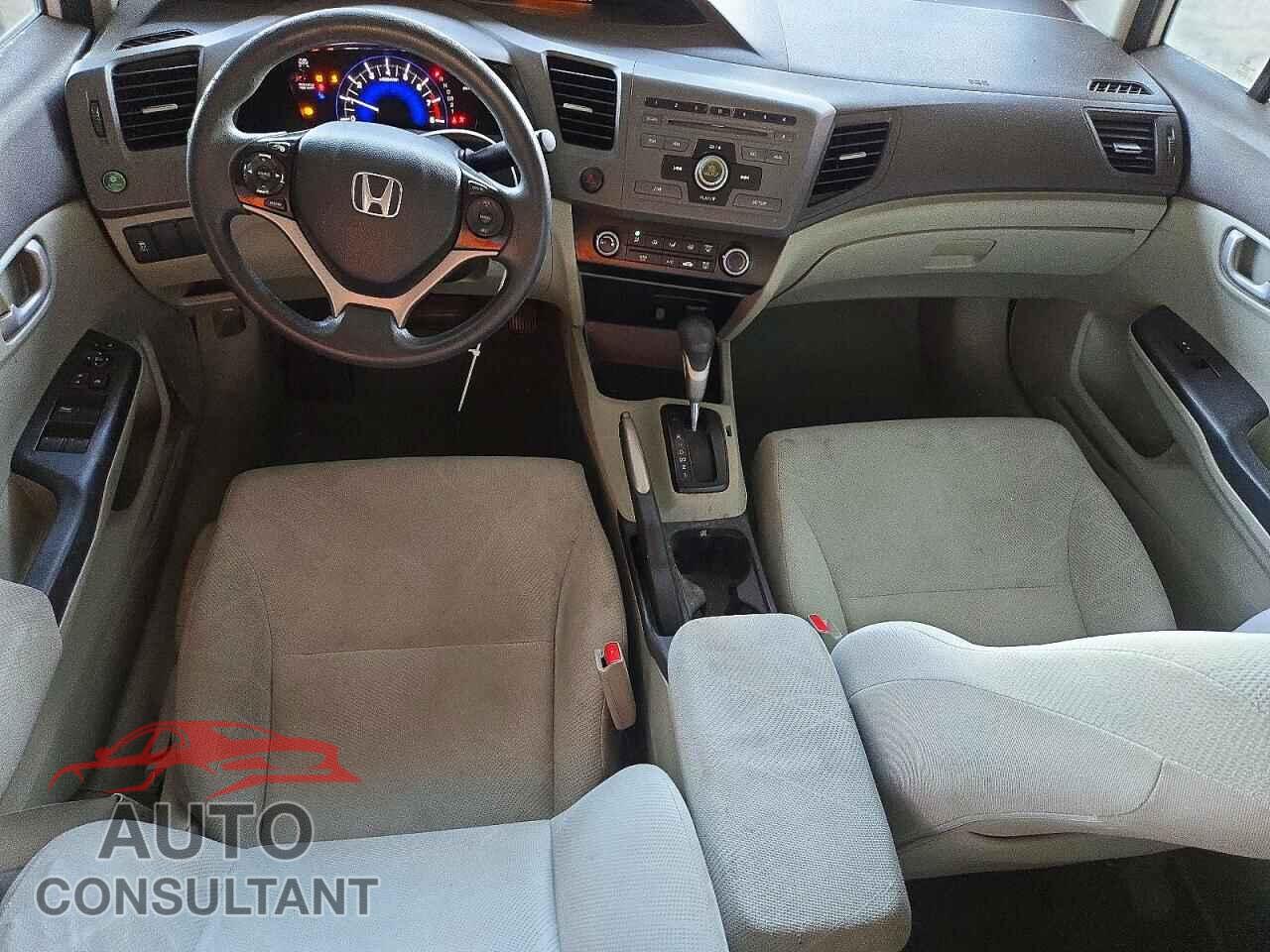 HONDA CIVIC 2012 - 2HGFB2F52CH612320