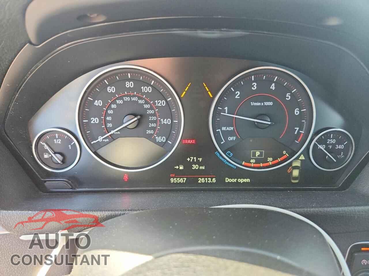BMW 3 SERIES 2016 - WBA8E3G57GNU03247