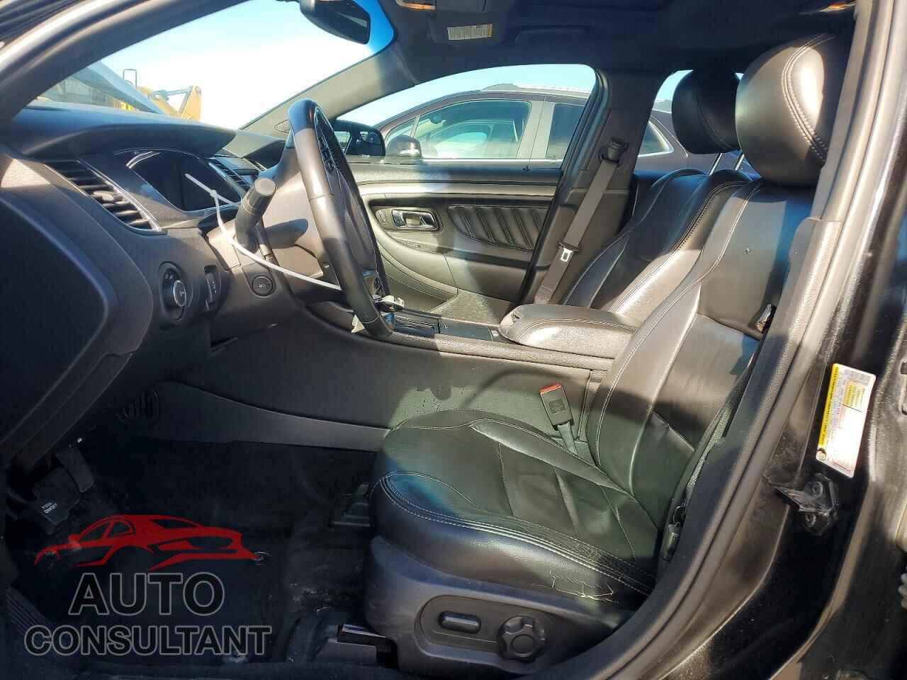 FORD TAURUS 2013 - 1FAHP2E82DG161638