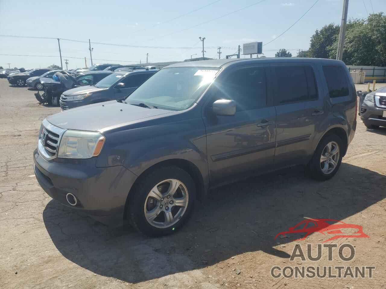 HONDA PILOT 2015 - 5FNYF4H41FB012278