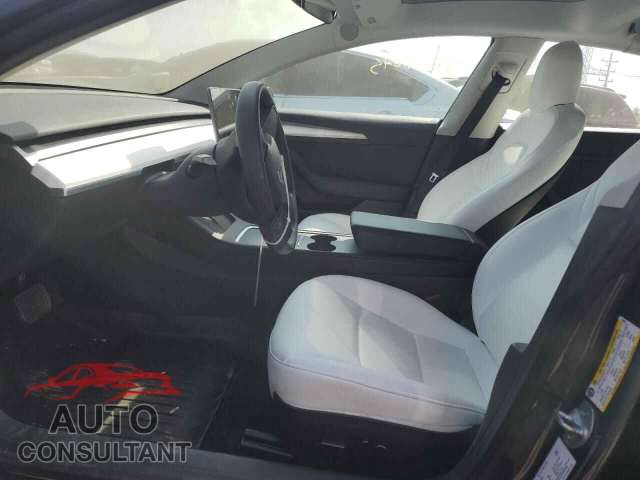 TESLA MODEL 3 2022 - 5YJ3E1EB7NF263643