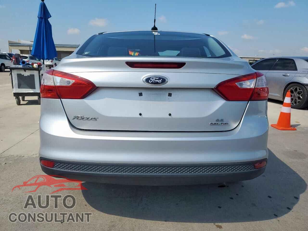 FORD FOCUS 2013 - 1FADP3F24DL295685
