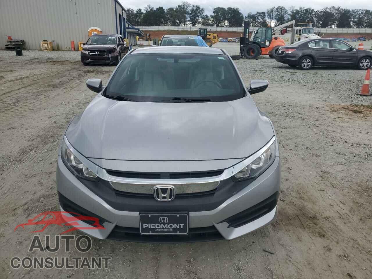 HONDA CIVIC 2017 - 2HGFC4B58HH311394