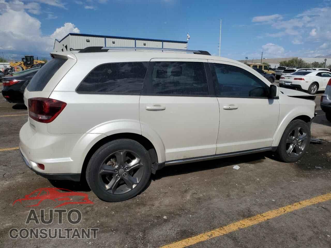 DODGE JOURNEY 2015 - 3C4PDCGG7FT659471
