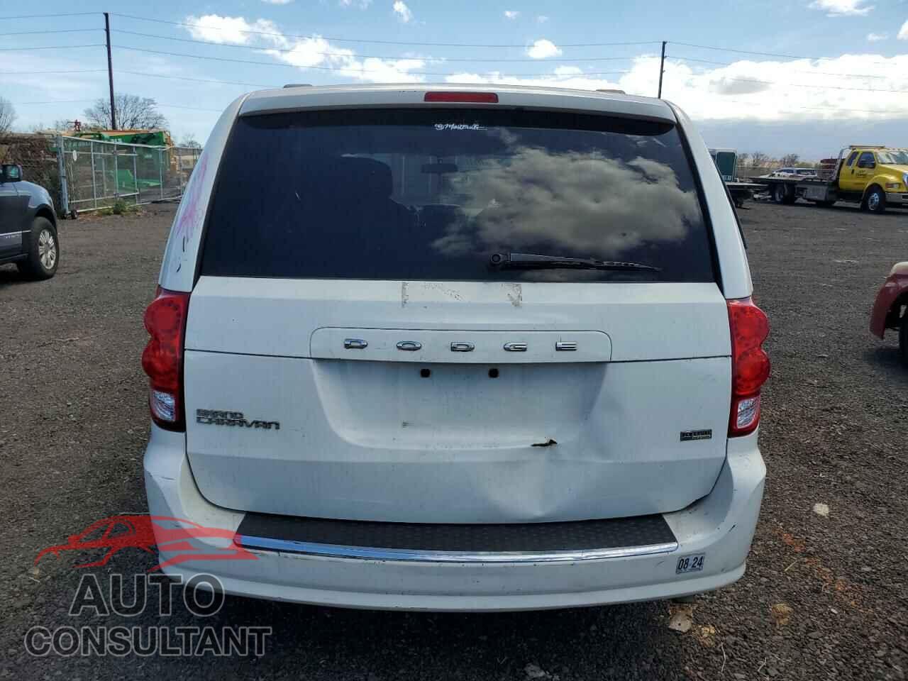 DODGE CARAVAN 2013 - 2C4RDGCGXDR685651
