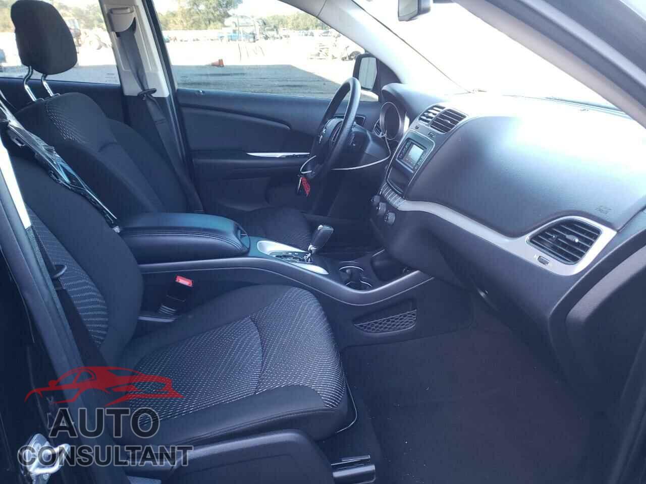 DODGE JOURNEY 2020 - 3C4PDCAB1LT261522