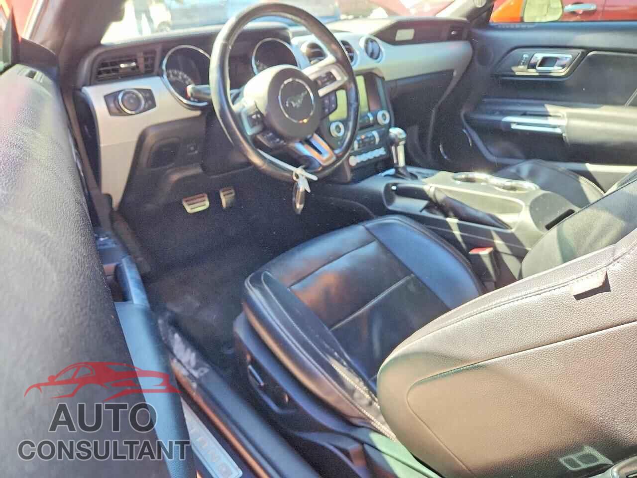 FORD MUSTANG 2015 - 1FA6P8TH2F5352844