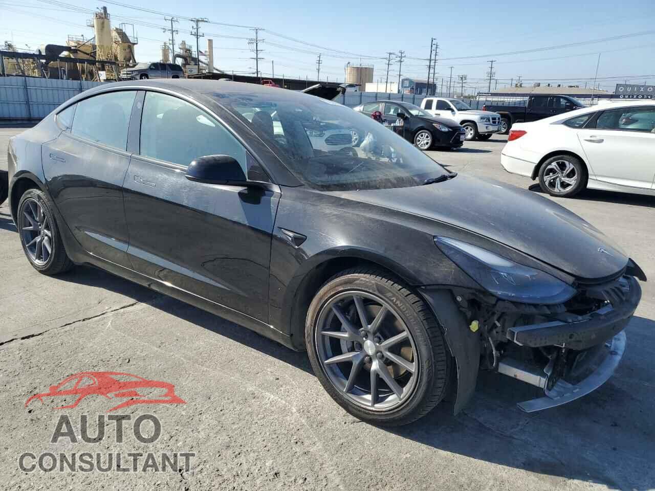 TESLA MODEL 3 2022 - 5YJ3E1EA0NF288049