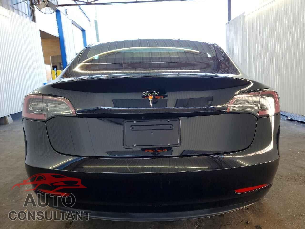 TESLA MODEL 3 2023 - 5YJ3E1EA7PF450701