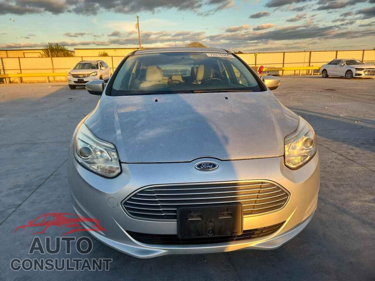 FORD FOCUS 2013 - 1FADP3R49DL165303
