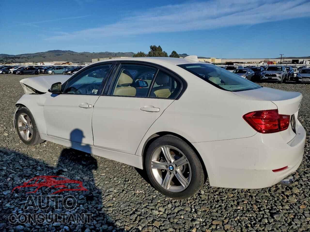BMW 3 SERIES 2012 - WBA3A5G53CNP15691