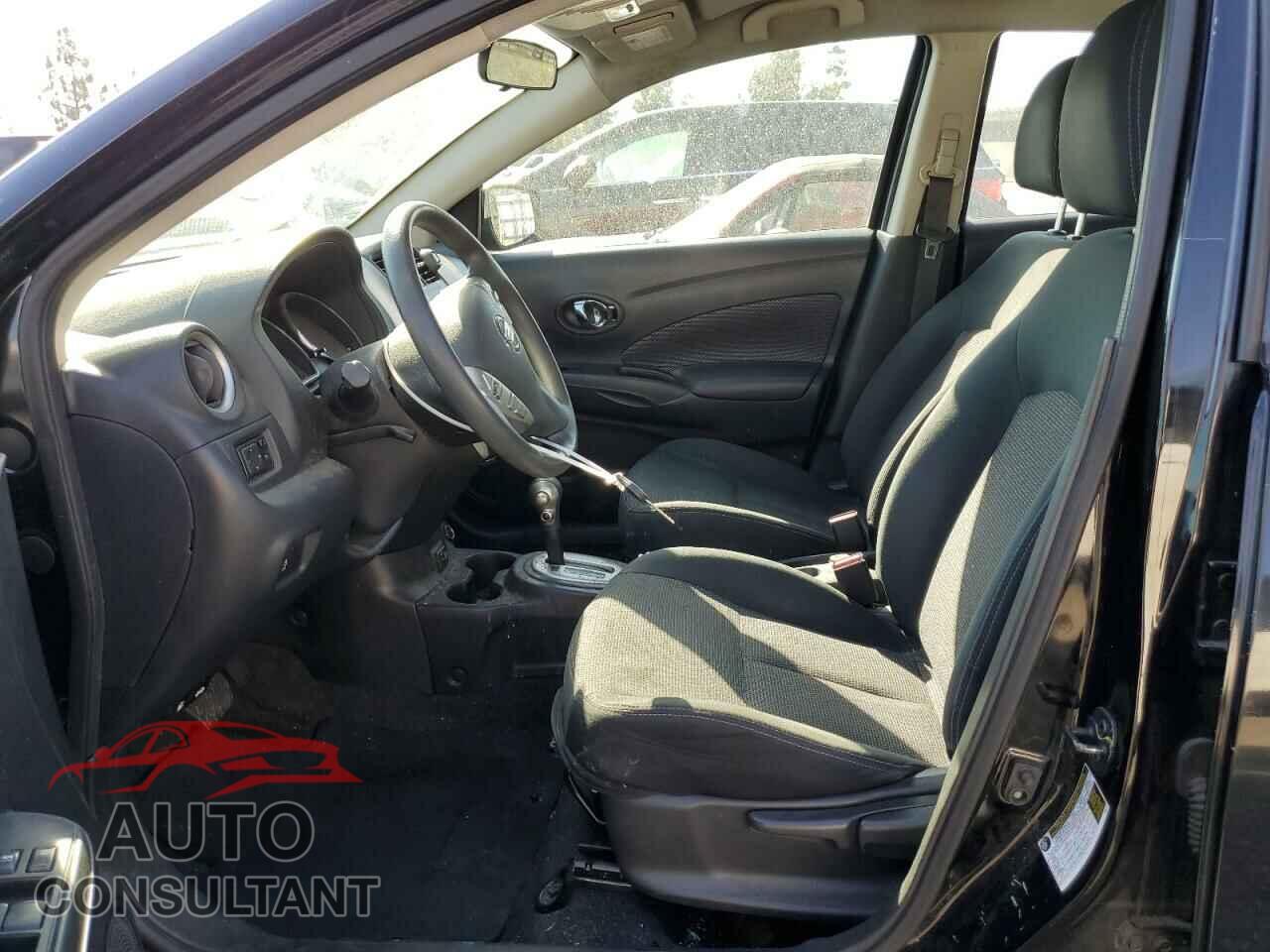 NISSAN VERSA 2019 - 3N1CN7AP3KL800108