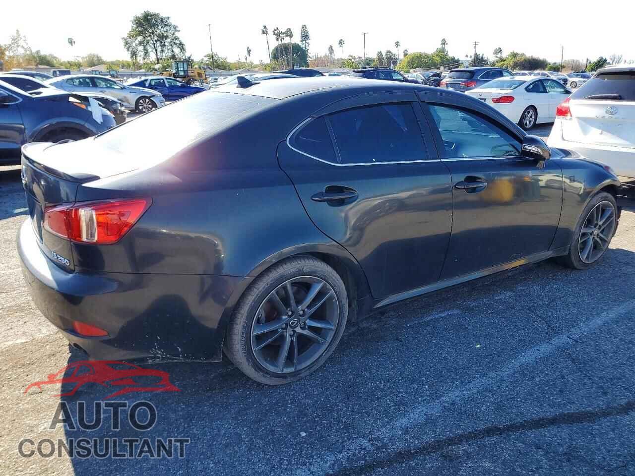 LEXUS IS 2011 - JTHBF5C2XB2101215