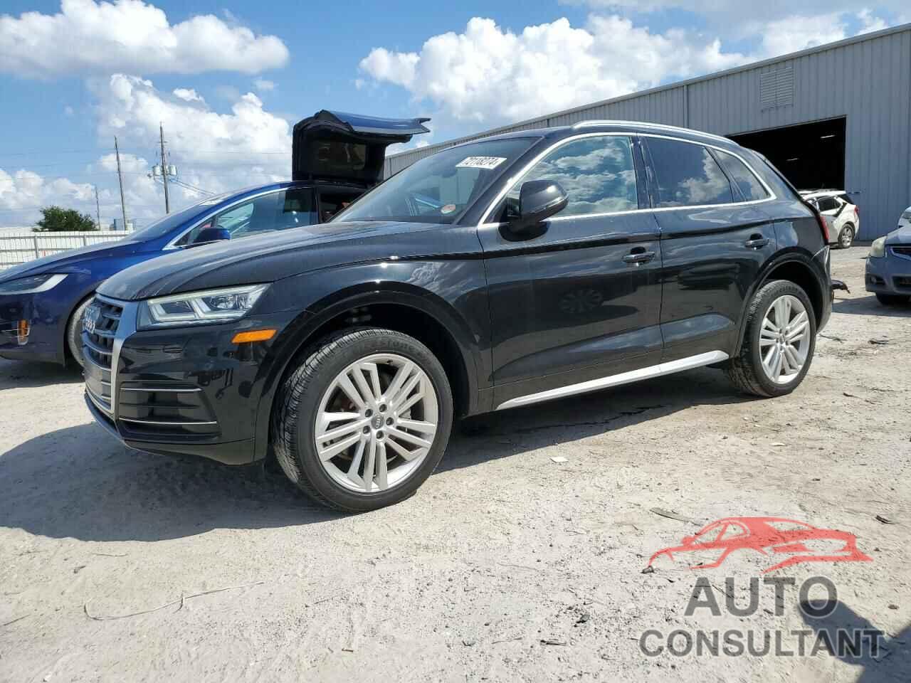 AUDI Q5 2018 - WA1BNAFY6J2178184