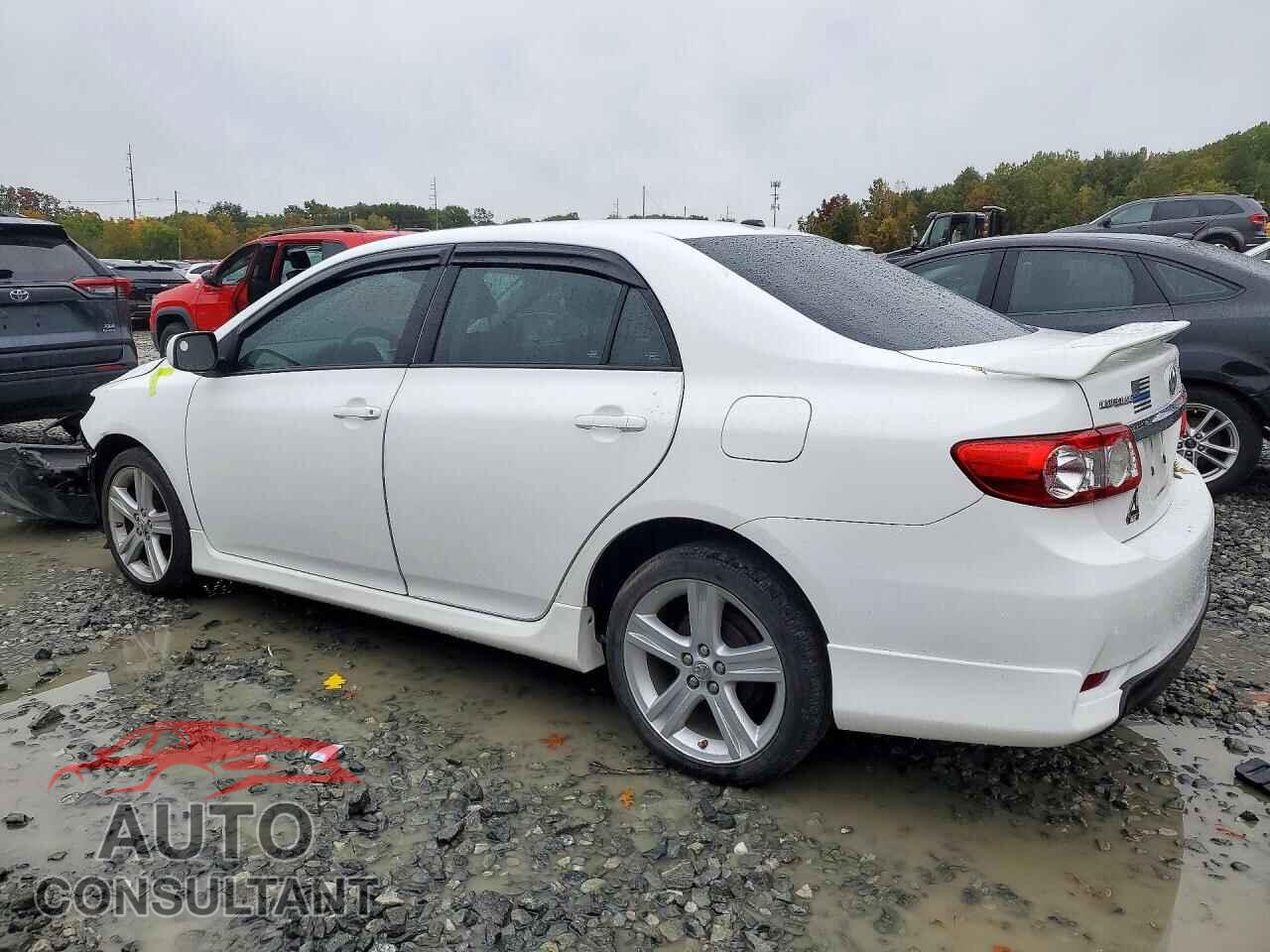 TOYOTA COROLLA 2013 - 2T1BU4EE2DC059393