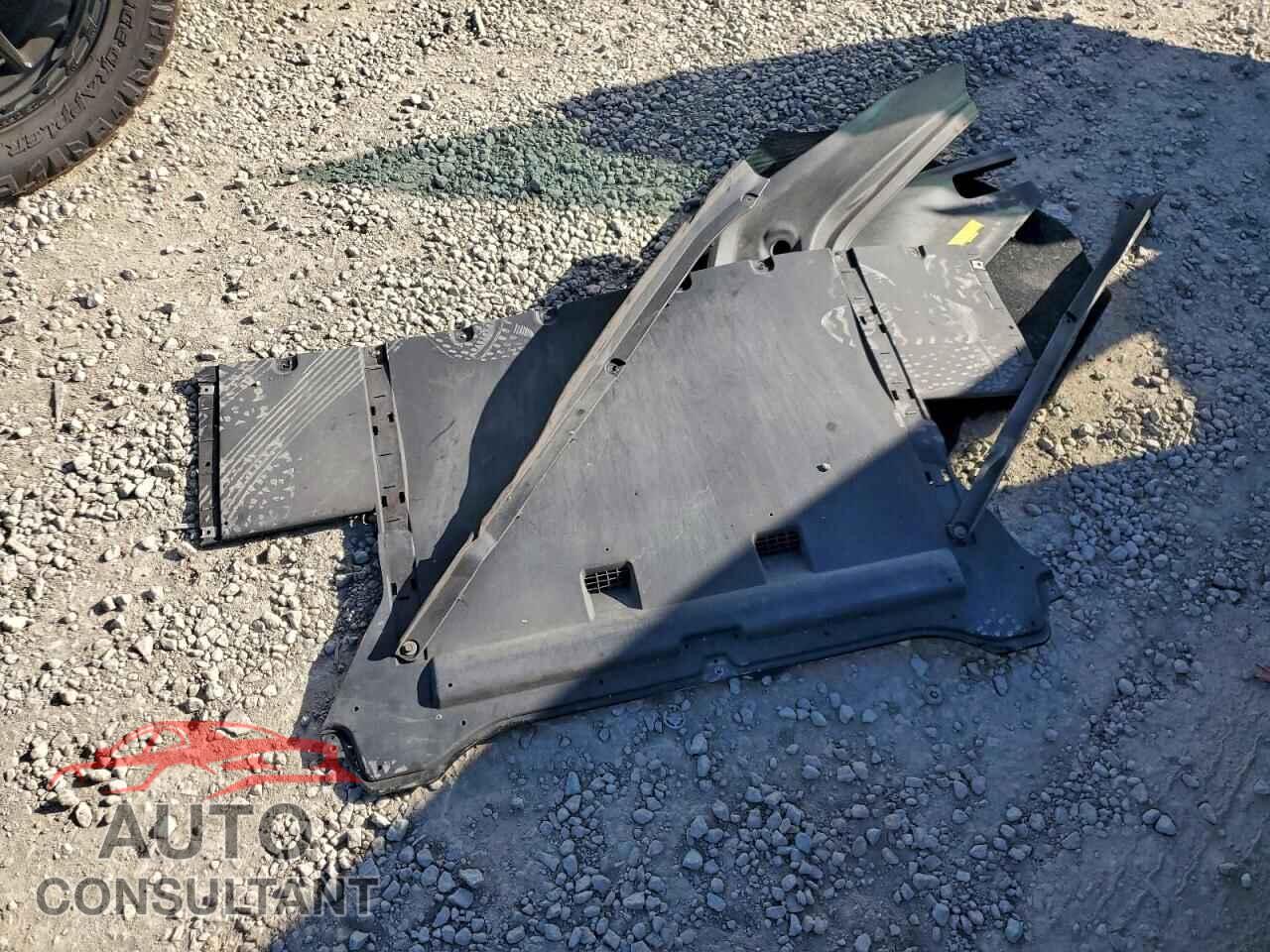 TESLA MODEL S 2013 - 5YJSA1CN8DFP07003
