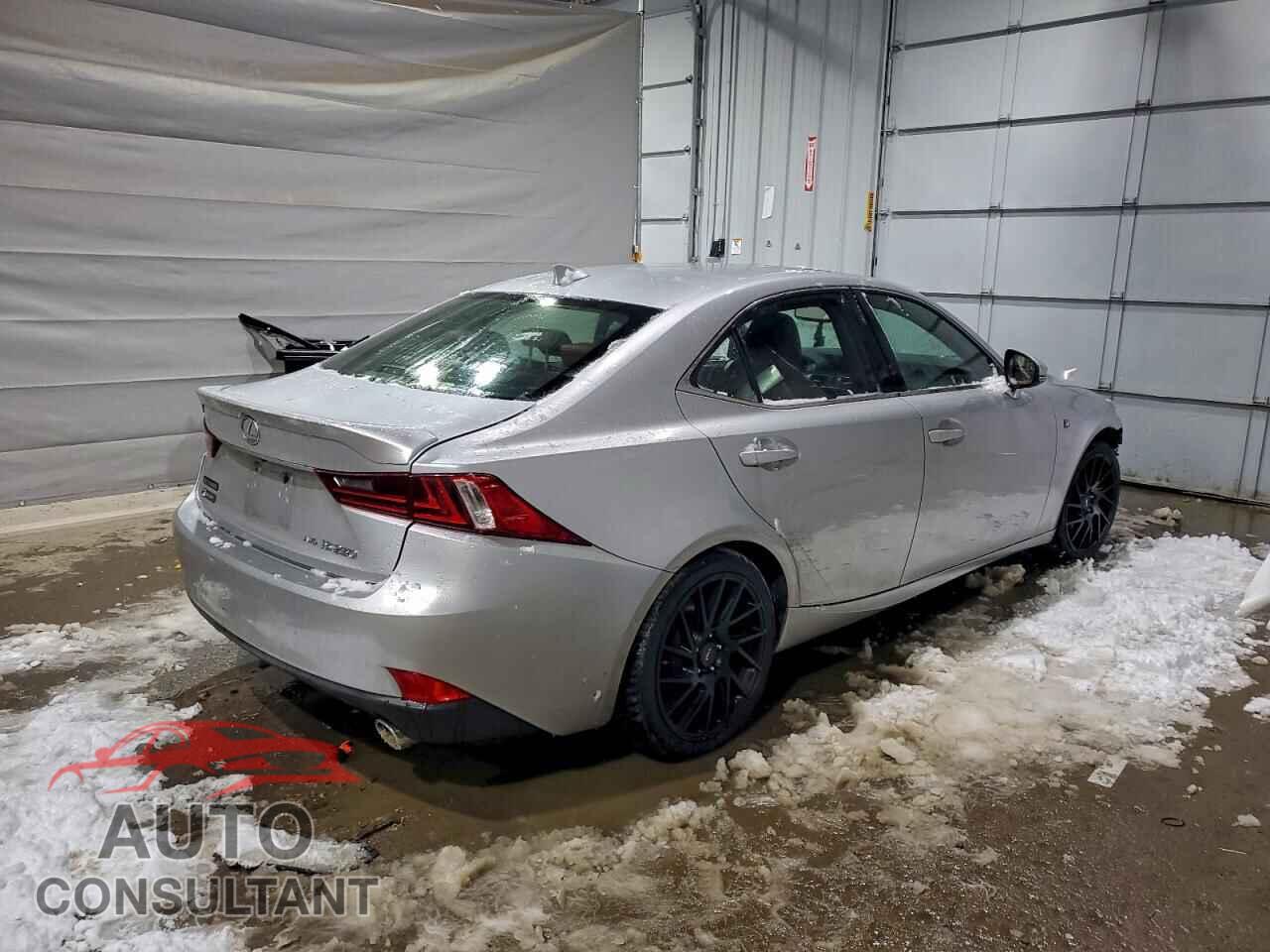 LEXUS IS 2015 - JTHCF1D26F5018364