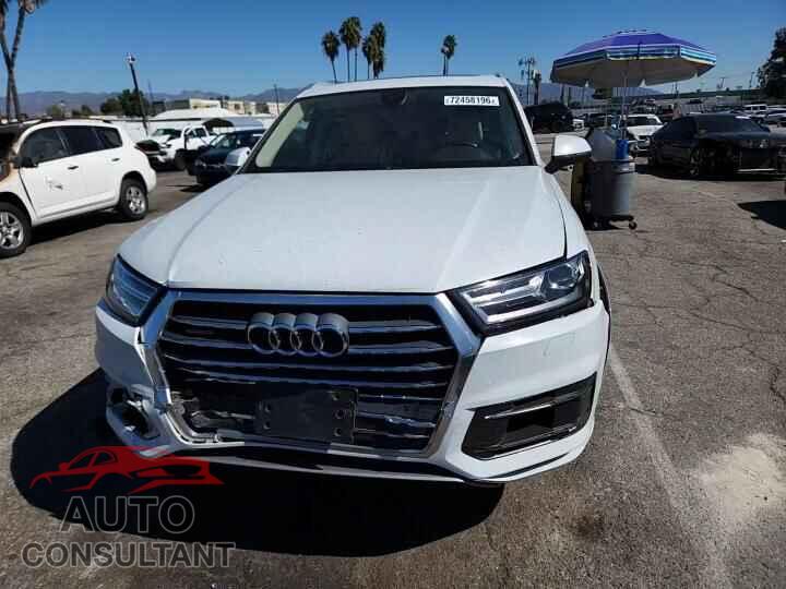 AUDI Q7 2019 - WA1AHAF77KD028570
