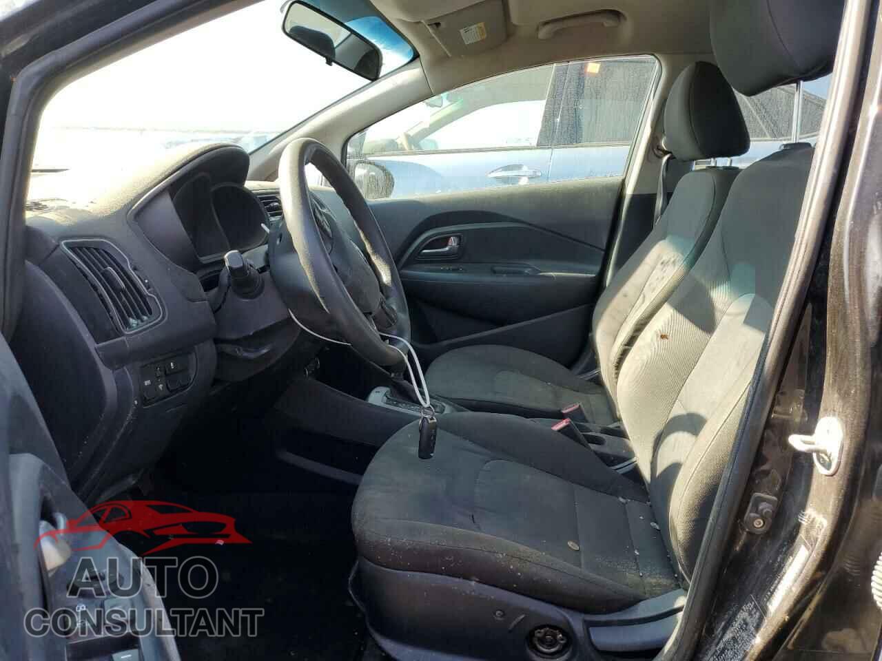KIA RIO 2017 - KNADM4A35H6029084