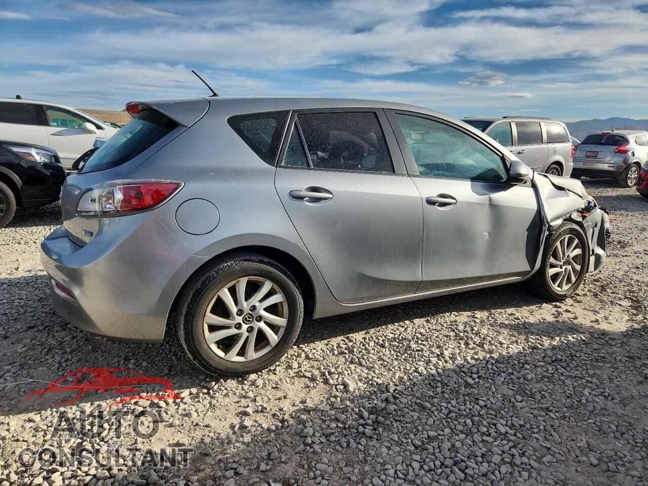 MAZDA 3 2013 - JM1BL1M75D1840241