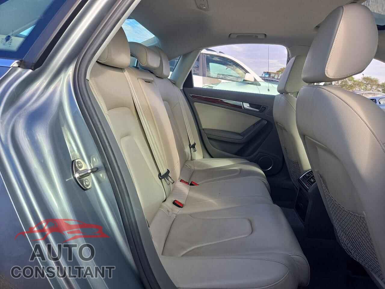 AUDI A4 2011 - WAUFFAFL9BA095877