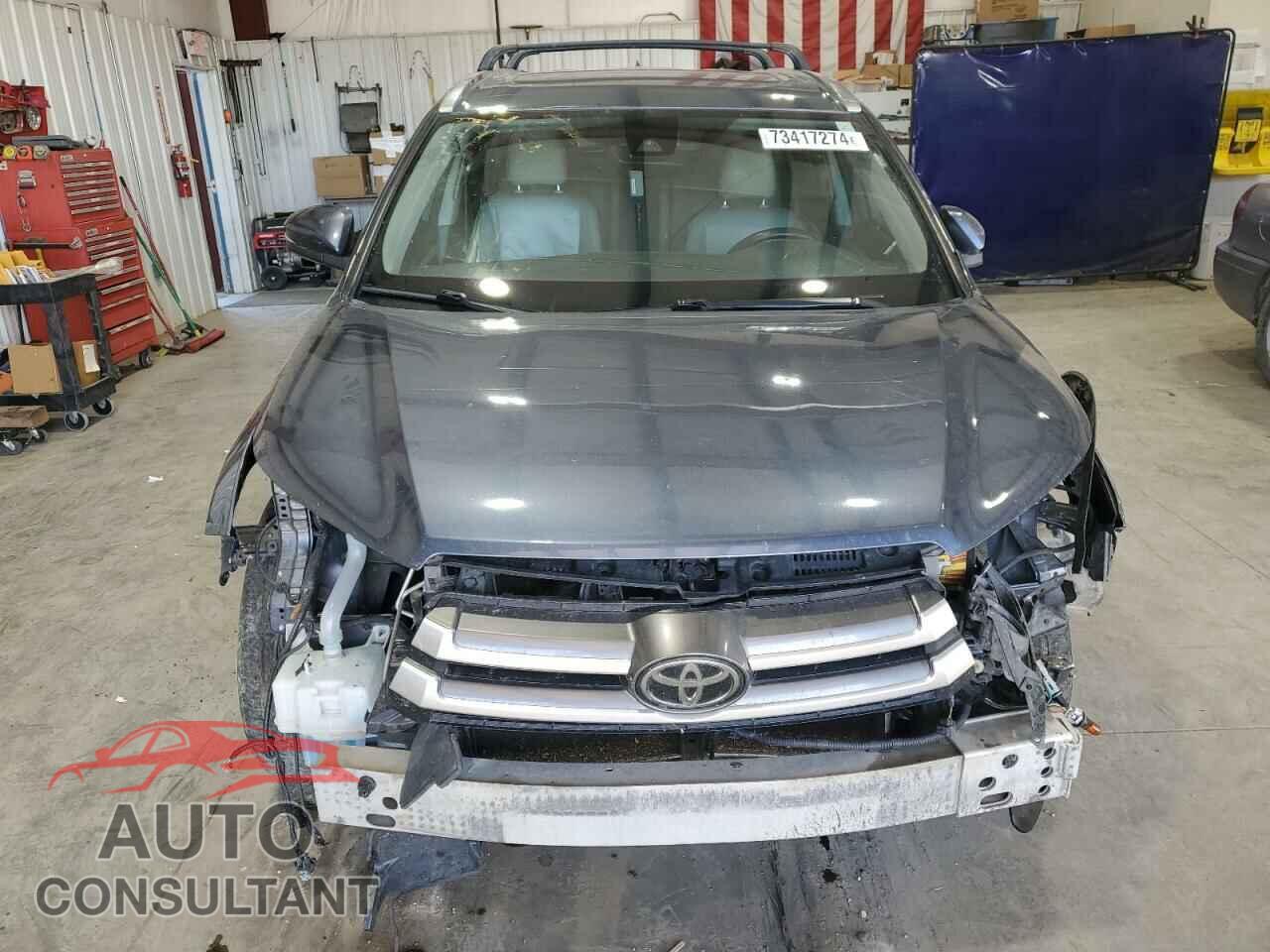 TOYOTA HIGHLANDER 2017 - 5TDJZRFH4HS448407